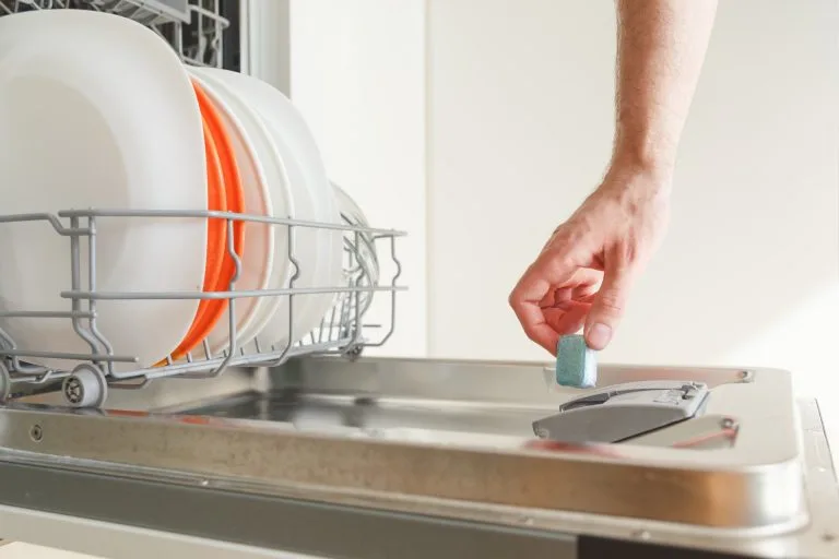 Dishwasher repair Saskatoon services by SMS Appliances for efficient and reliable solutions.